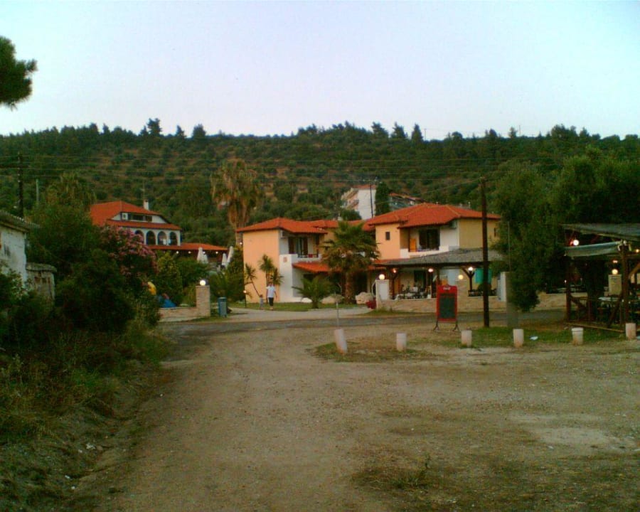 Blick vom Strand Richtung Hotel Hotel Lagomandra Beach