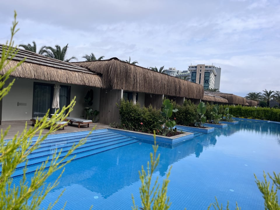 Zimmer Royal Wings Hotel