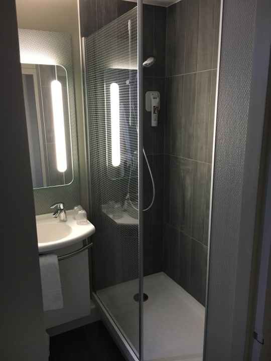 Zimmer Hotel Ibis Lille Villeneuve D'Ascq