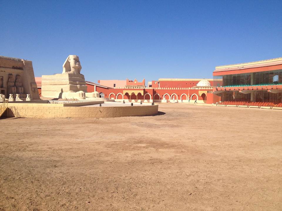 Theater Pickalbatros Alf Leila Wa Leila Resort - Neverland Hurghada