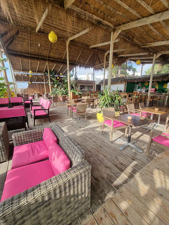 Strand Hotel Royal Nozha