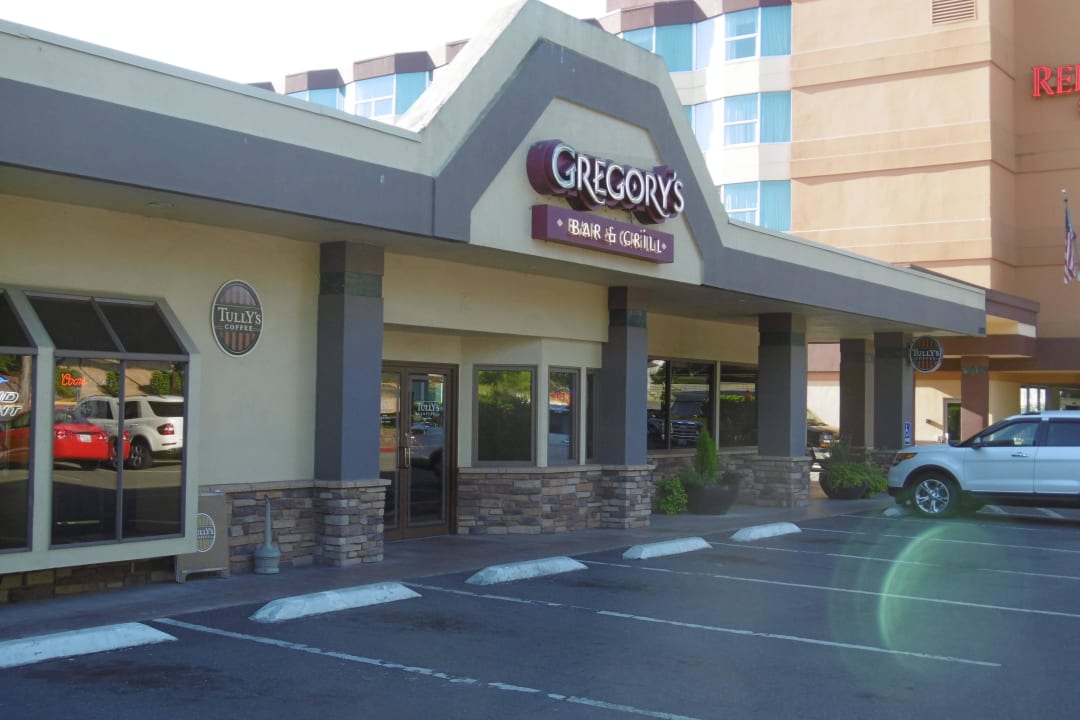 Restaurant Gregory's Red Lion Hotel Seattle Airport