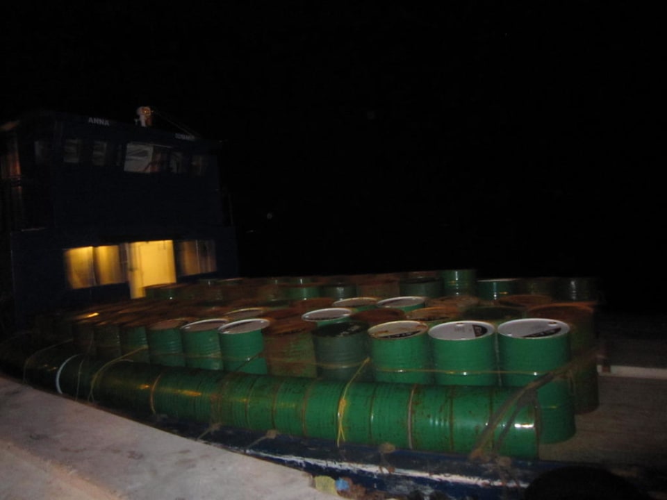 Lieferung Flugzeugbenzin - Unglaublich! Kuredu Island Resort & Spa