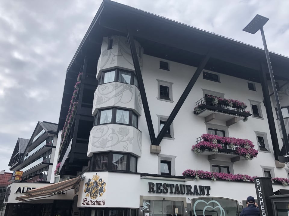 Außenansicht Alpenhotel & SPA