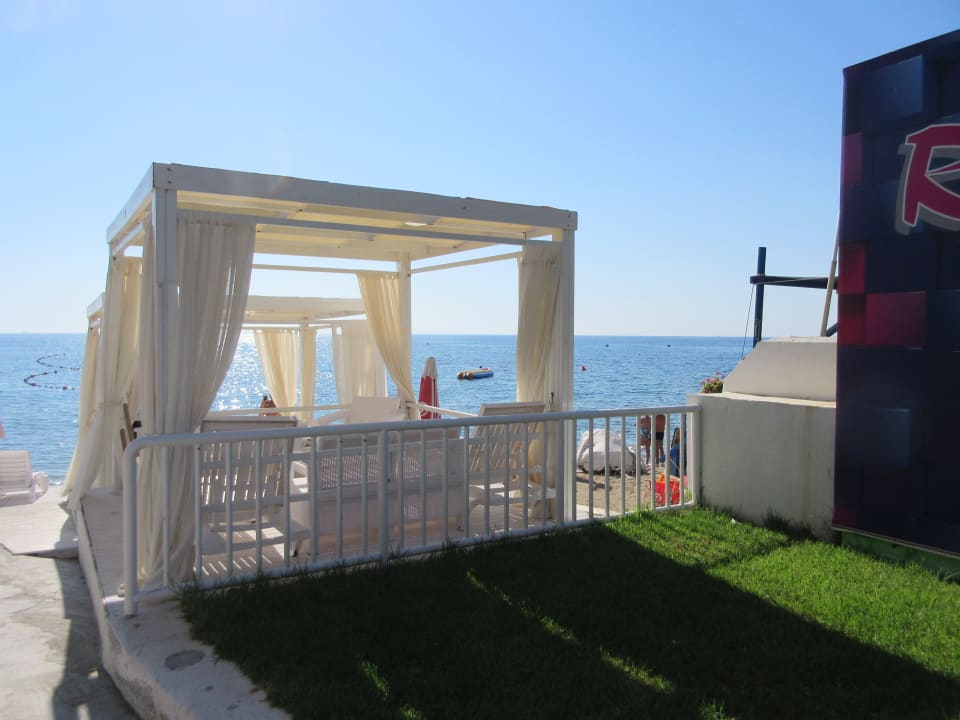 Strand Salamis Bay Conti Resort Hotel & Casino