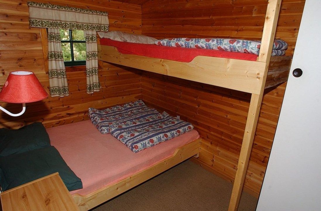 Schlafraum Camping & Bungalows Fossen
