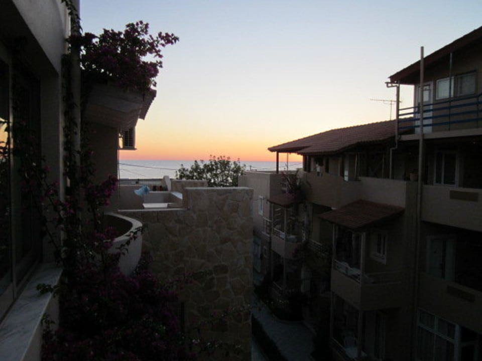 Ausblick vorderer Balkon Hotel Paradise