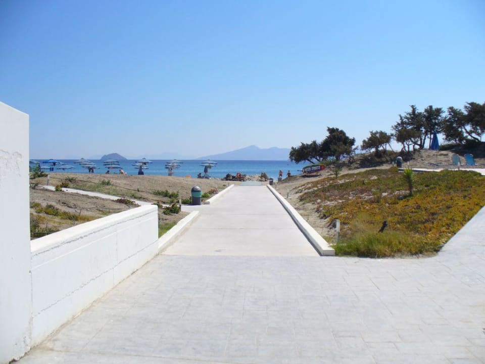 Weg zum Strand Porto Bello Royal