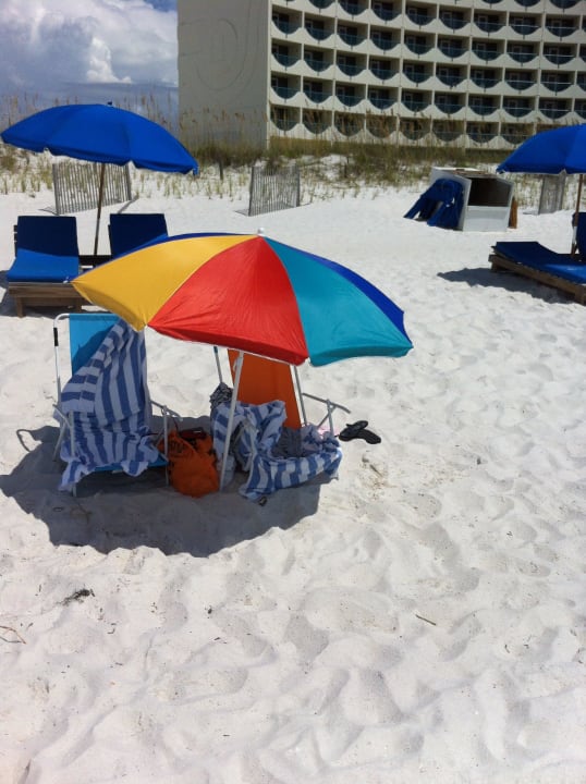 Unsere Strandliegen vom Publix Holiday Inn Express Pensacola Beach