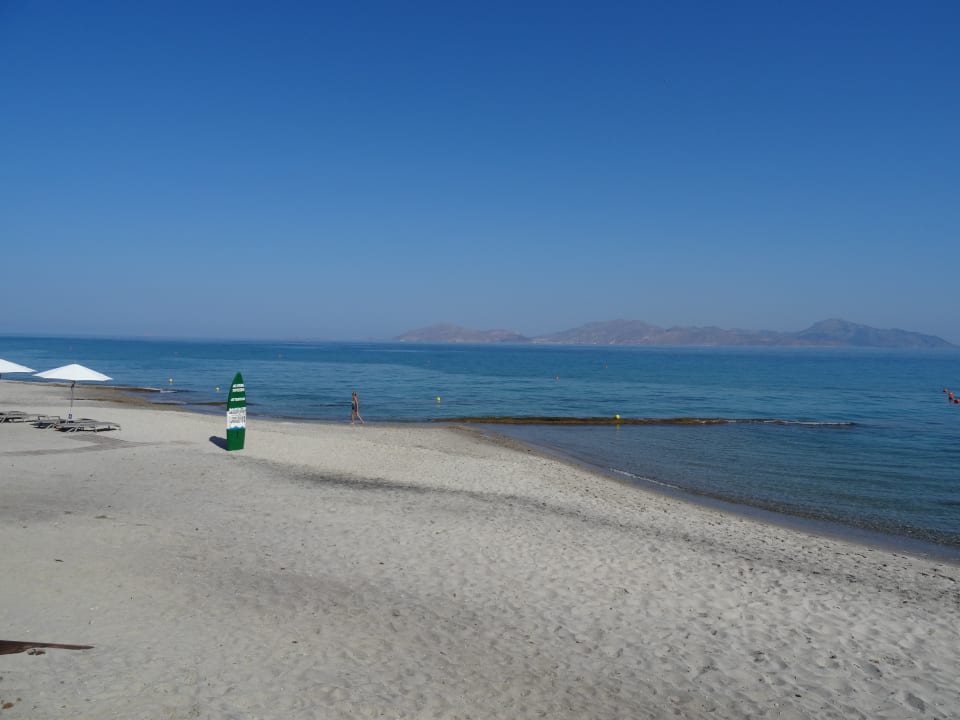 Strand Neptune Luxury Resort