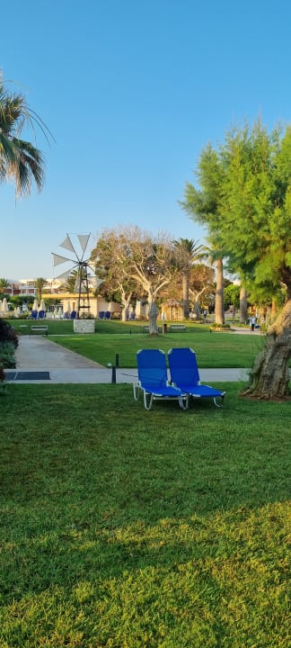 Gartenanlage Anissa Beach & Village