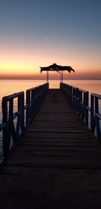 Strand Menaville Safaga