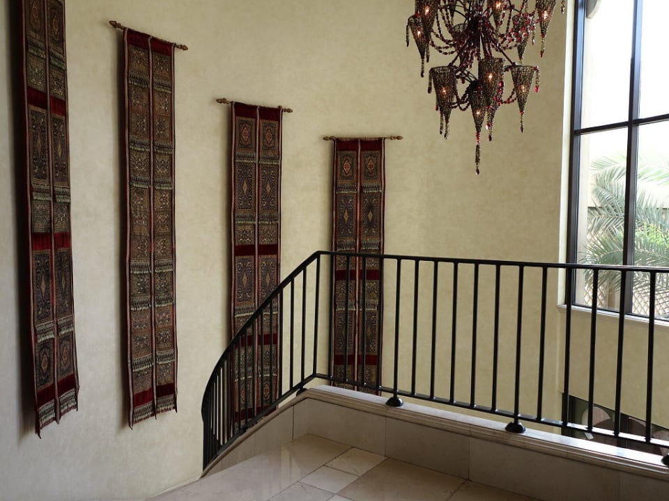 Treppe zum Buffetrestaurant "Rotisserie" Arabian Court at One&Only Royal Mirage