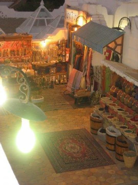 Рынок Domina Coral Bay Resort, Diving , Spa & Casino