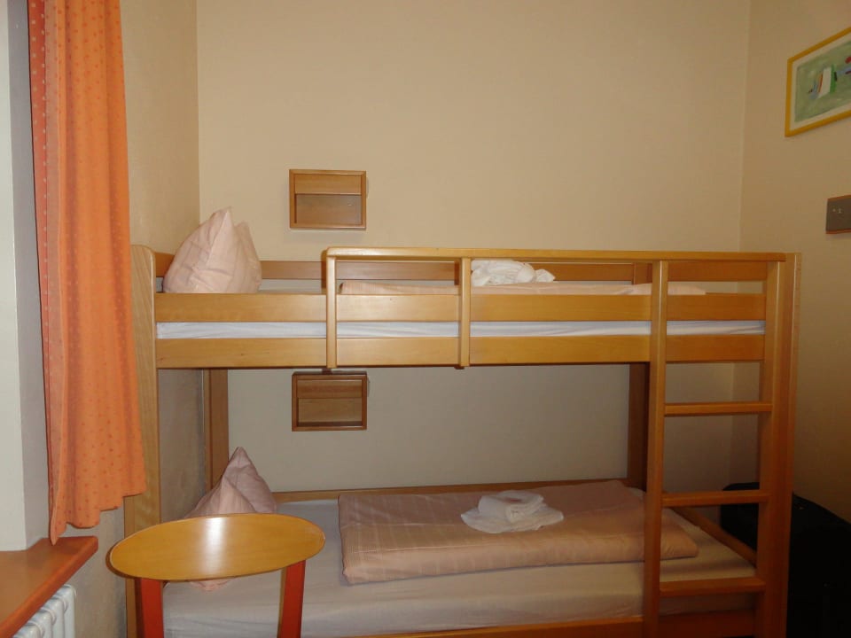 Zweibettzimmer Jugendherberge An Der Saarschleife