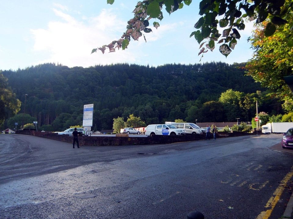 Der öffentliche Parkplatz oberhalb des Dreadnought Dreadnought Hotel