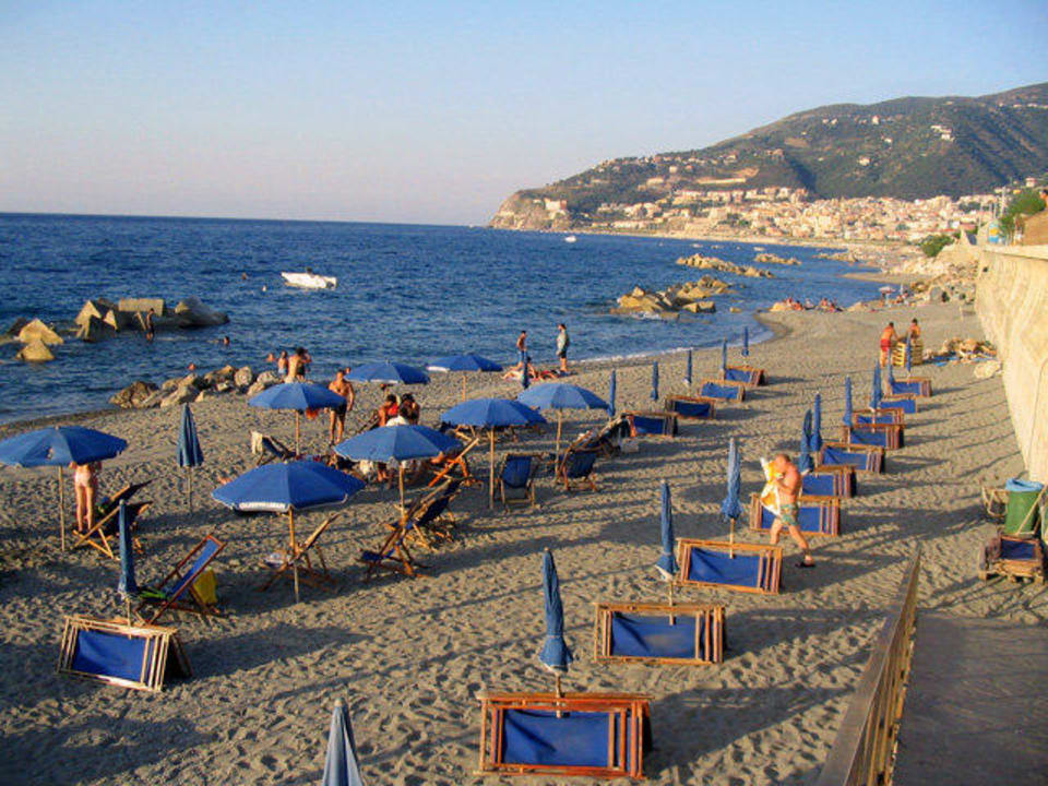 Spiaggia Hotel Villaggio Calanovellamare
