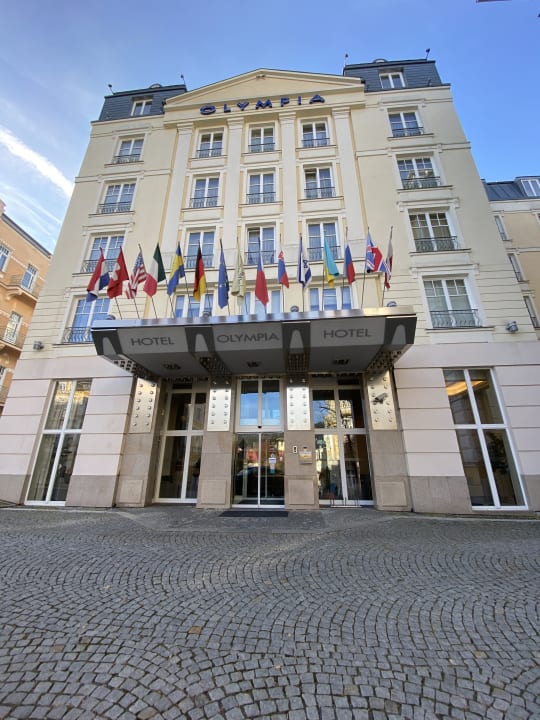 Außenansicht Hotel Olympia