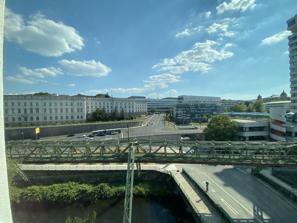 Ausblick Holiday Inn Express Wuppertal - Hauptbahnhof