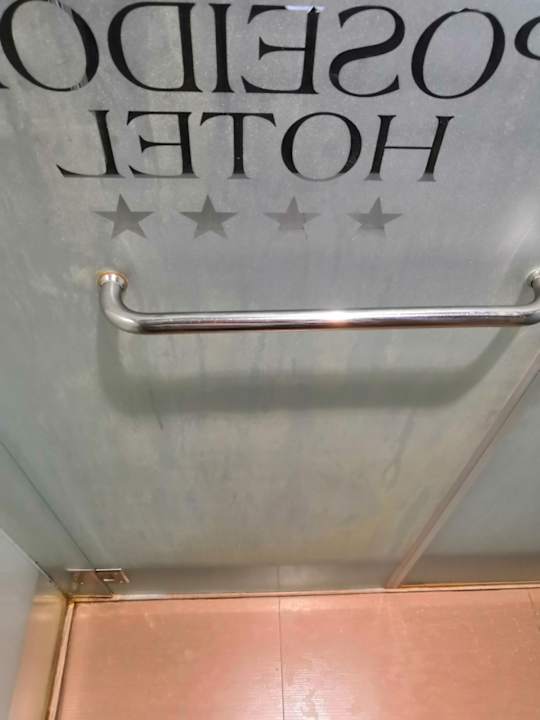 Zimmer Poseidon Nha Trang