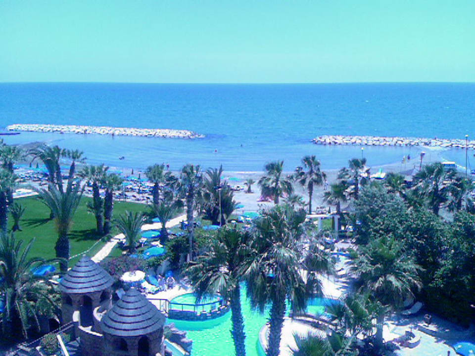 Blick vom Balkon Lordos Beach Hotel & Spa