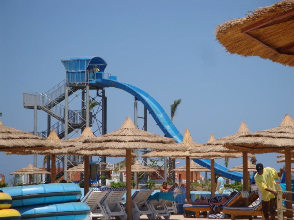 Reifenrutsche - Megaspaß! Titanic Beach Spa & Aqua Park