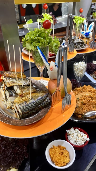 Gastro Seaden Valentine Resort & Spa