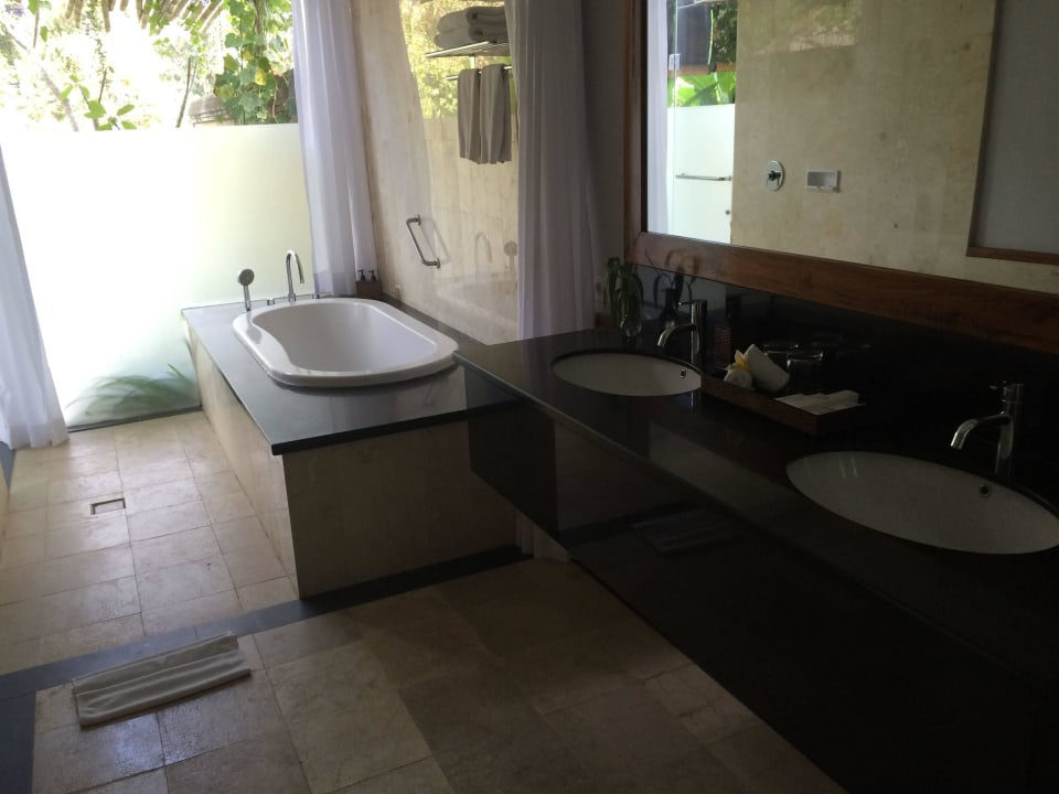 Bad in der Villa Hotel The Lokha Ubud