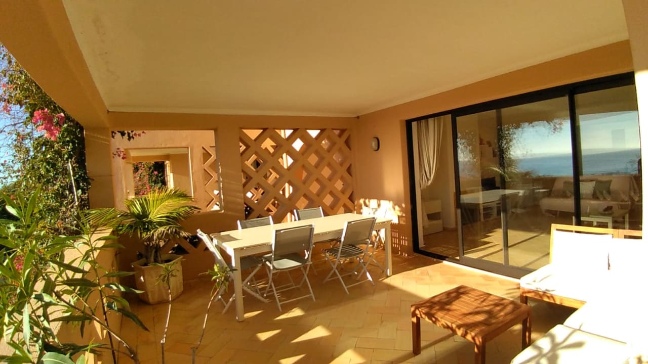 Zimmer Apartments Buganvilia