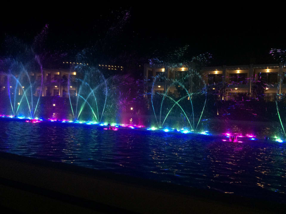 Wassershow Princess Andriana Resort & Spa