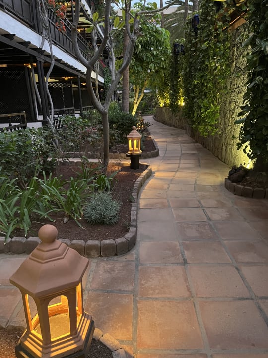 Gartenanlage Hotel Parque Tropical