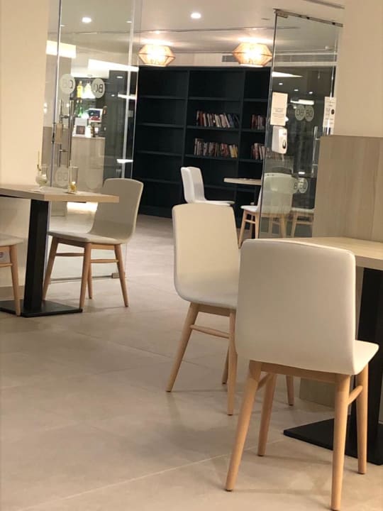 Gastro BQ Belvedere Hotel