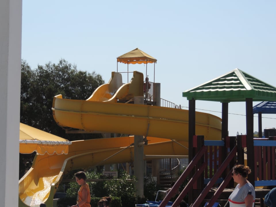 Kinderrutsche Hotel Serita Beach