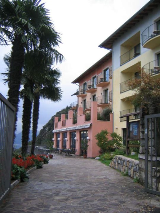 Vorderansicht Hotel Panorama Natur Resort Panorama