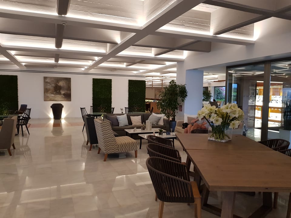 Lobby Kontokali Bay Resort & Spa