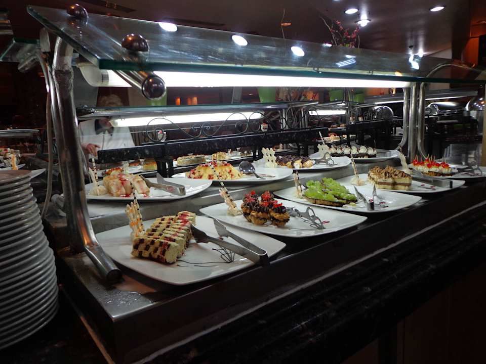 Tolles Buffet SUNRISE Holidays Resort (Adults Only)
