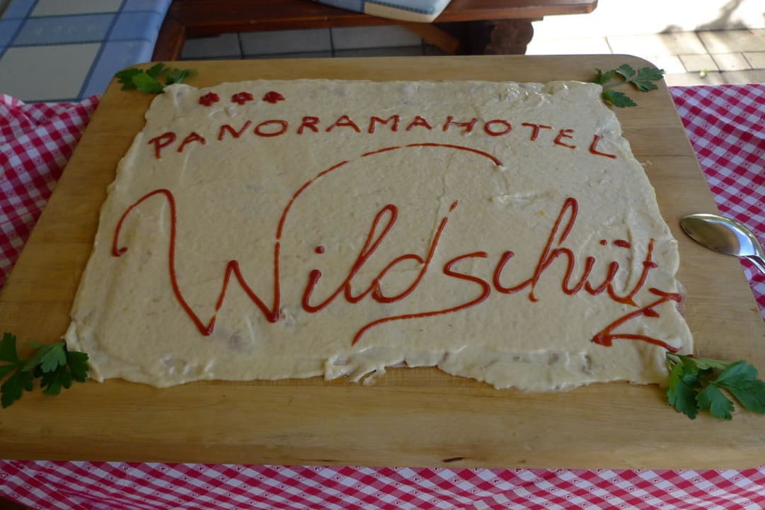 Südtiroler Spezialitäten Panoramahotel Wildschütz