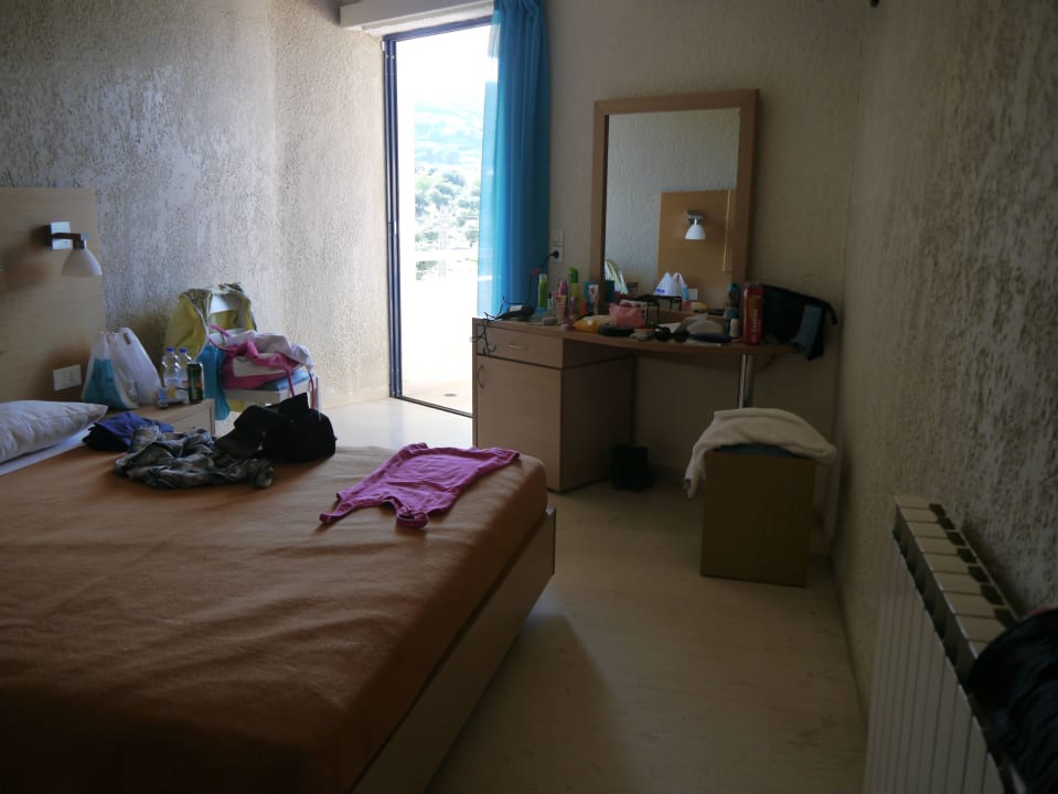 Sehr ungemütlich Hotel Albatros