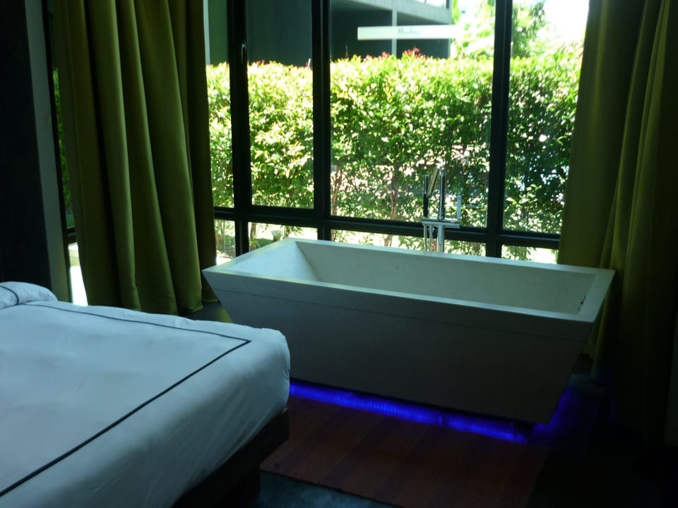 Monochrome Hotel The Waters Khao Lak by Katathani