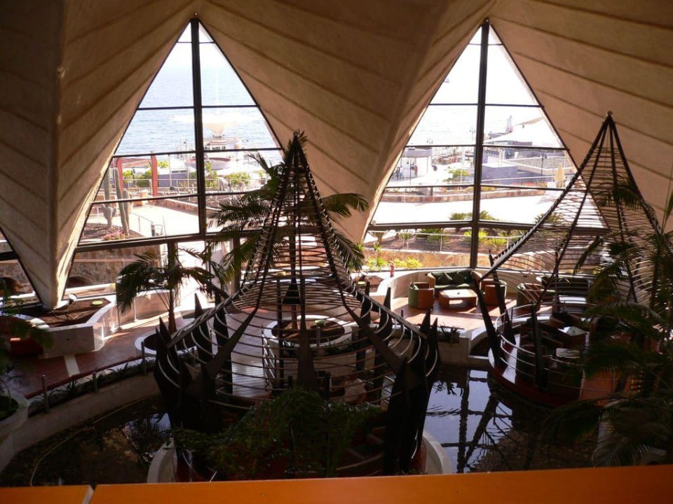 Die Veranstaltungsbar im Haupthaus H10 Playa Meloneras Horizons Collection