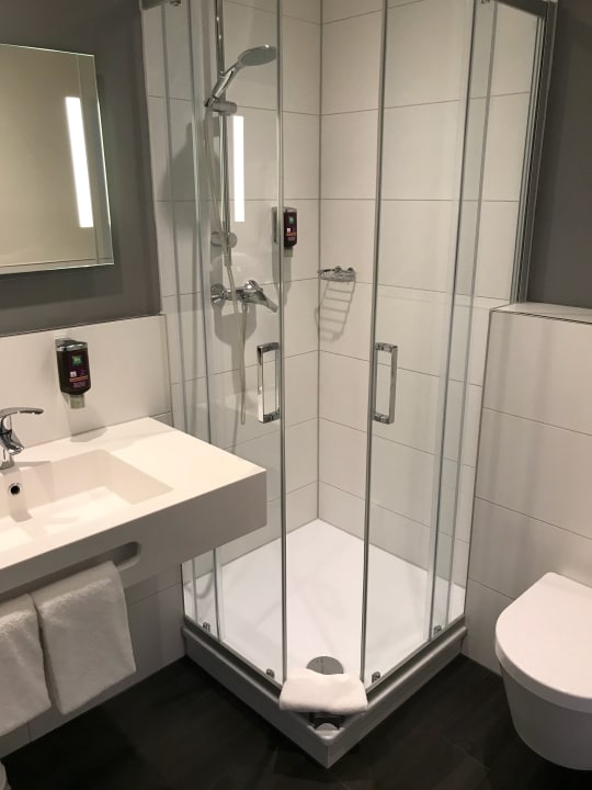 Zimmer ibis Styles Halle