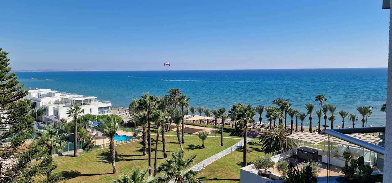 Außenansicht The Golden Bay Beach Hotel