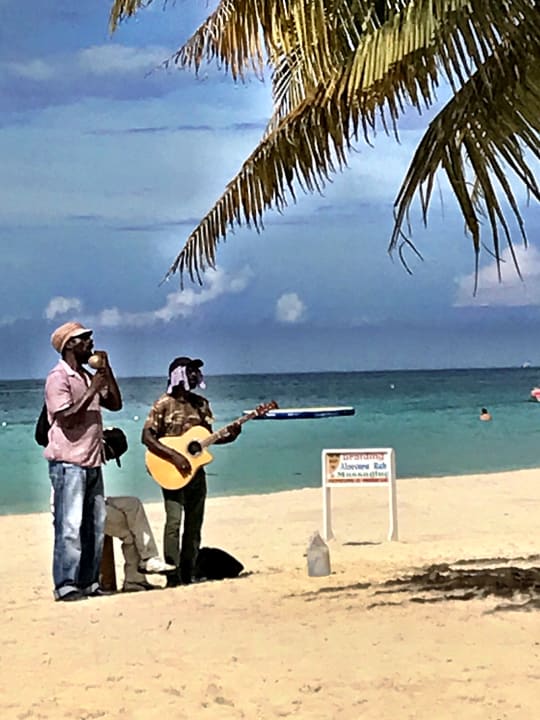 Strand Charela Inn Hotel