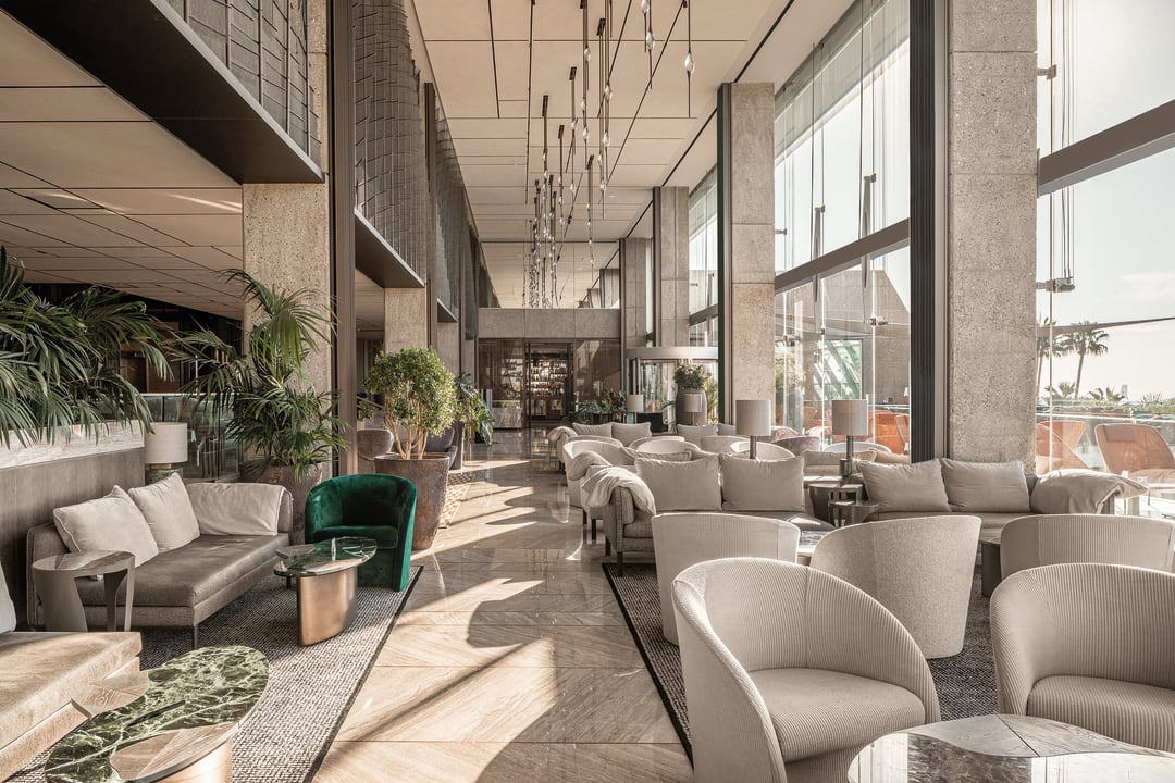 Lobby Amathus Beach Hotel Limassol