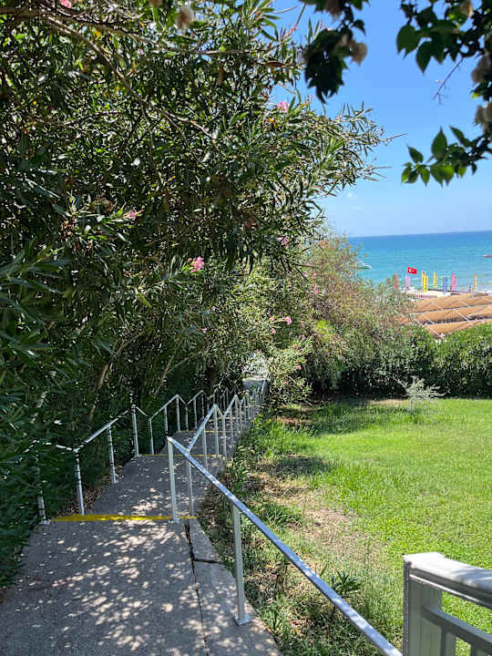 Strand Can Garden Resort