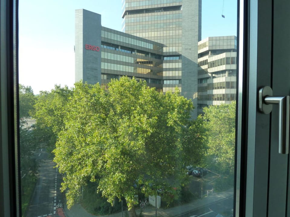 Ausblick vom 4. Stock  AMERON Köln Hotel Regent