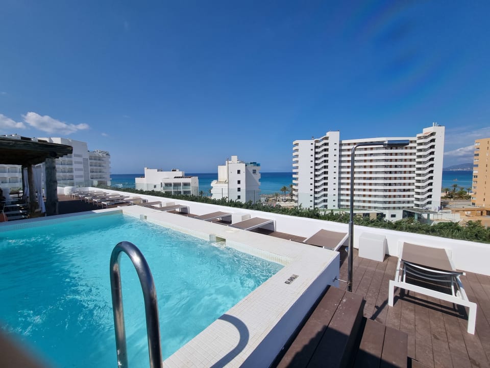 Pool HM Balanguera Beach