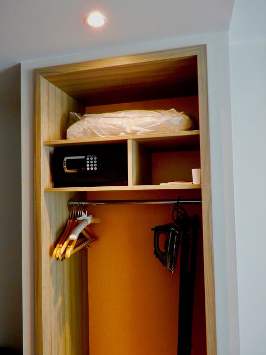 Zimmer Maldron Hotel Kevin Street