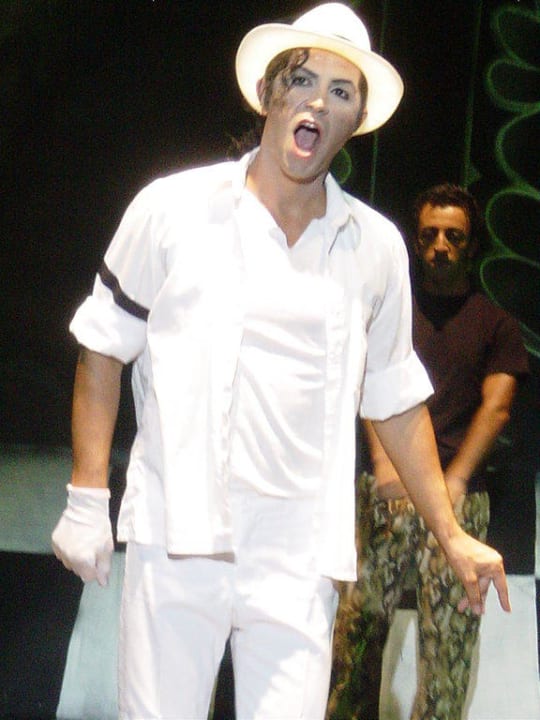 M.J. Club Grand Side