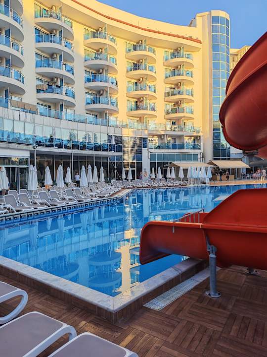 Pool Narcia Resort Side